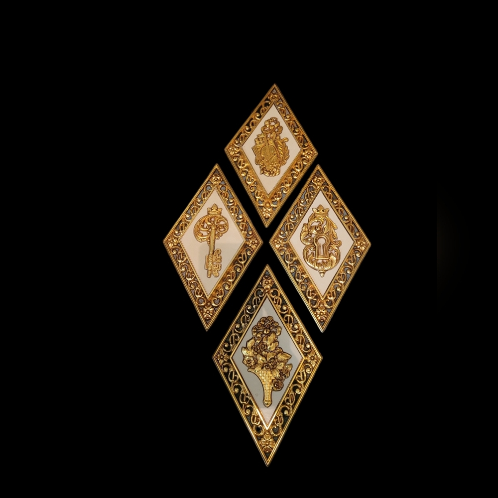 Mid Century Dart Ind. Set 4 Gold Diamond Plastic Molded Hanging Wall Decor